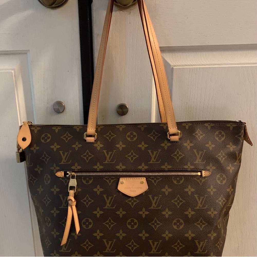 Discontinued ~Louis Vuitton Brown Monogram Lena Tote Bag MM